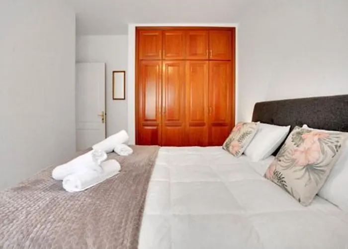 House Carla Private Pool Heated * Puerto de Santiago (Tenerife)